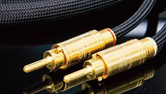 金屬香蕉插頭適用于哪種音頻設(shè)備？